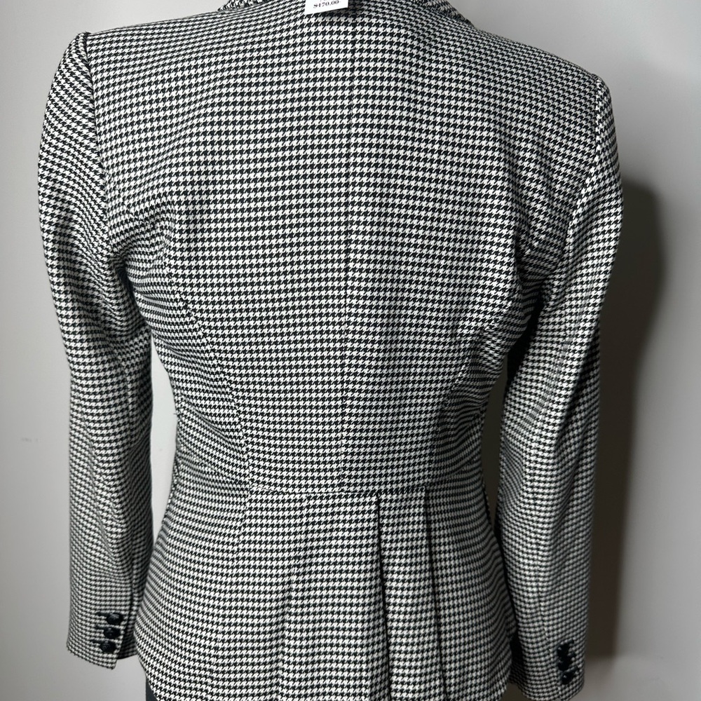 White House Black Market Houndstooth Blazer - Picture 3 of 4